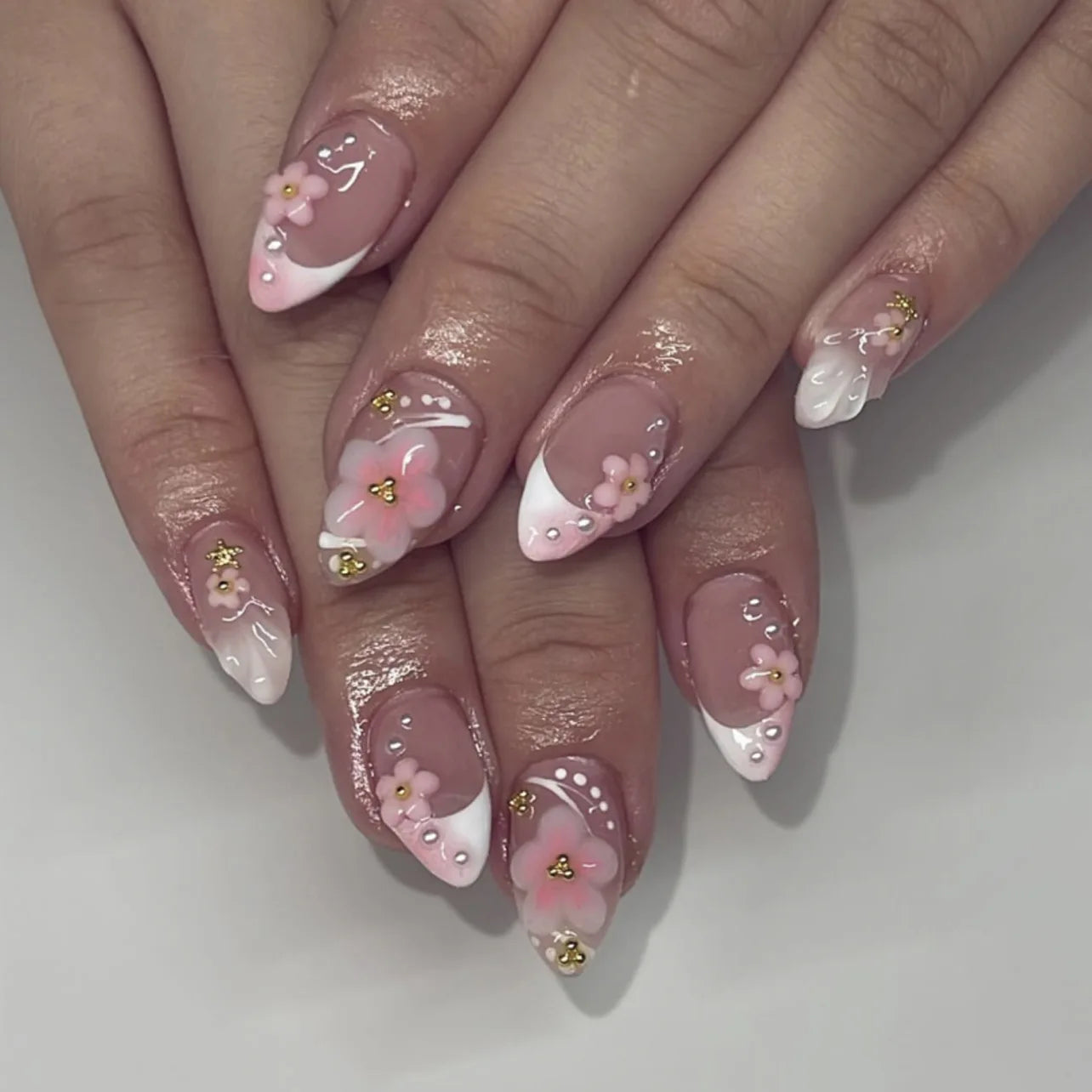 24pcs Sweet Pink Press on Nails 3D Butterfly Flowers Decor False Nail Tips Wearable Detachable Ins Korean Almond Fake Nails 3