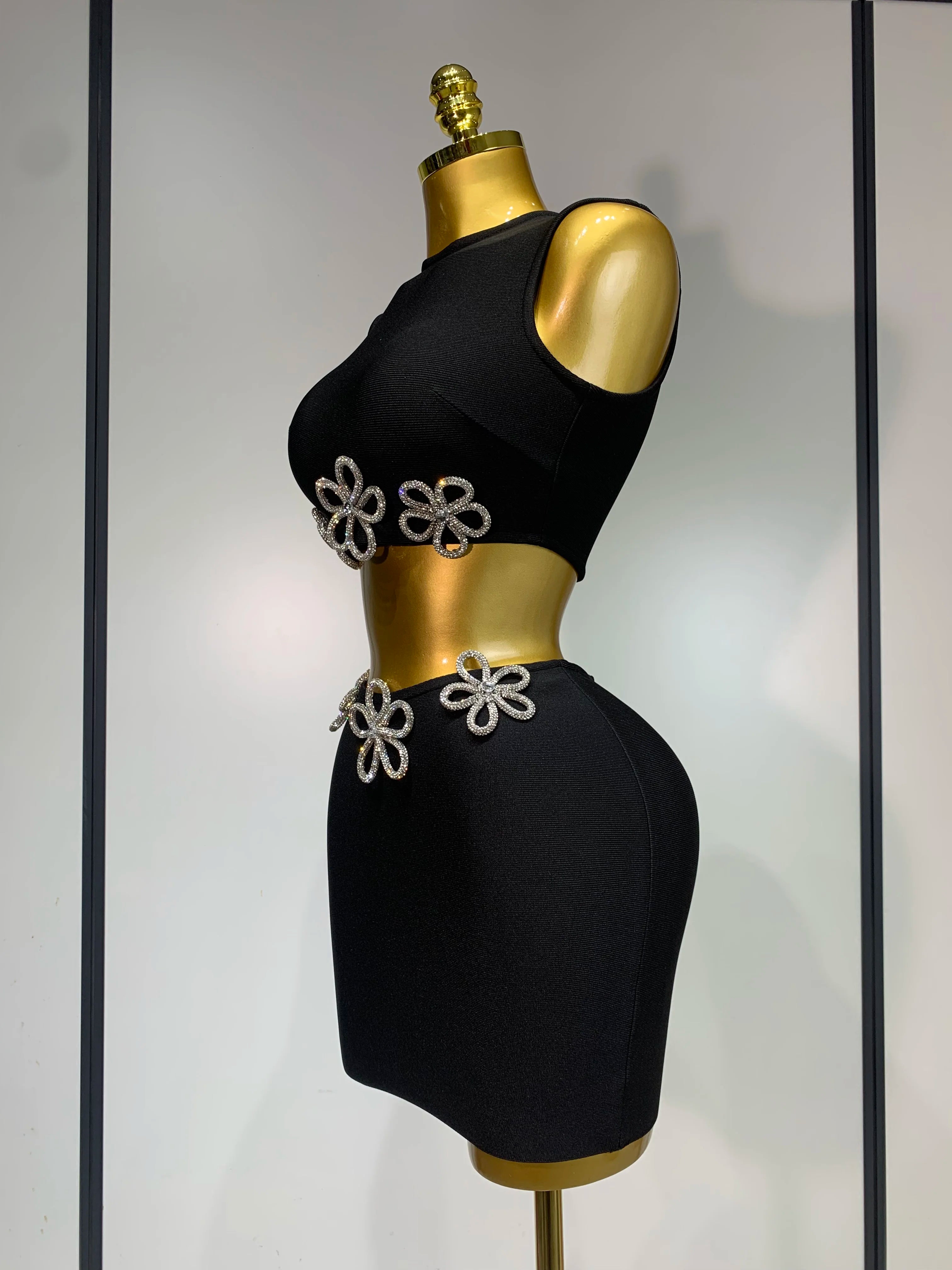 Women Celebrity Sexy Crytal Flower Black Mini Bandage Skirt Suit 2025 Knitted Elegant Evening Club Birthday Party Two Pieces Set