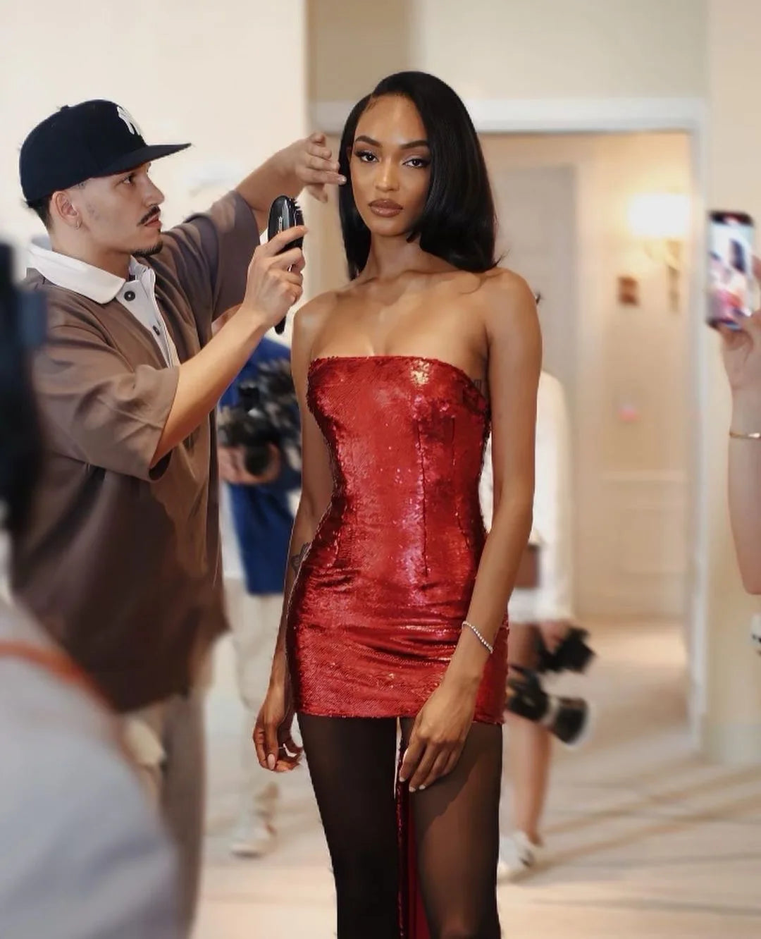 2023 Christmas Shinning Sequins Nightclub Party Celebrate Dress Women Sexy Strapless Bodycon Big Bow Mini Dress