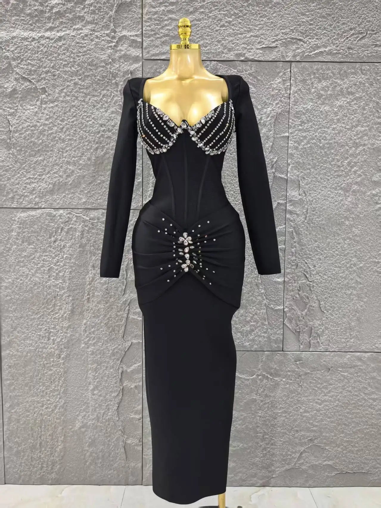 Top Quality Women Long Sleeve Sexy Square Collar Shinning Crystal Bodycon Long Bandage Dress Celebrate Evening Party Outfit