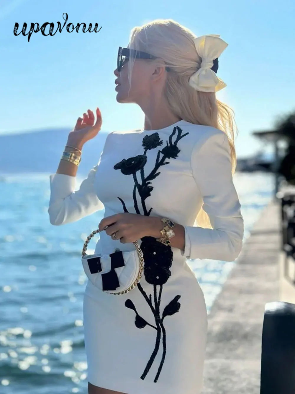 2024 New Women Sequined Bead Flower Elegant Dress O-Neck Long Sleeved Bodycon Mini White Dress Celebrity Cocktail Party Vestidos