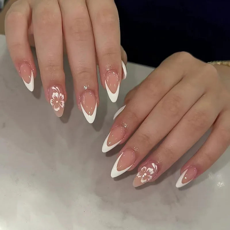 24Pcs Mid-length Almond Nails Set Press on With White Gradient Design Fake Nail Flower Pattern Reusable Finished False Nail Tip W1685