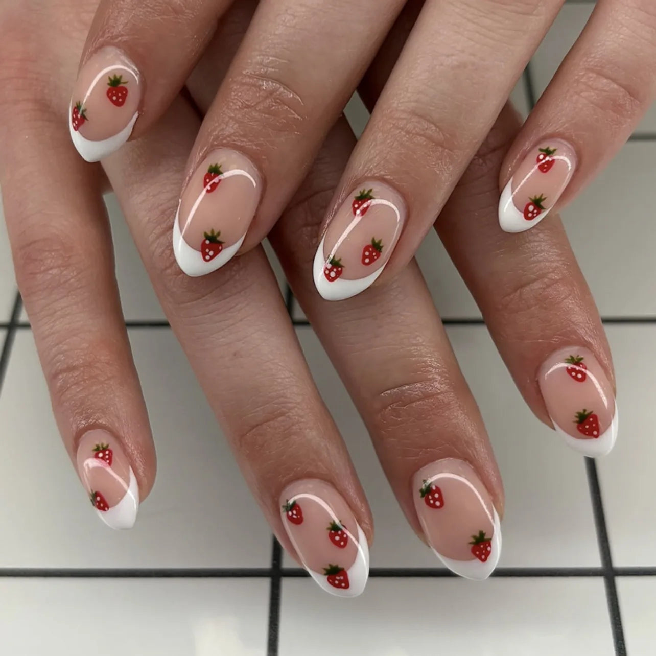 24pcs Short Almond Press on Nails Bohemia Bow Print Sweet Pink False Nail Tips Wearable Reusable Summer Simple French Fake Nails 2
