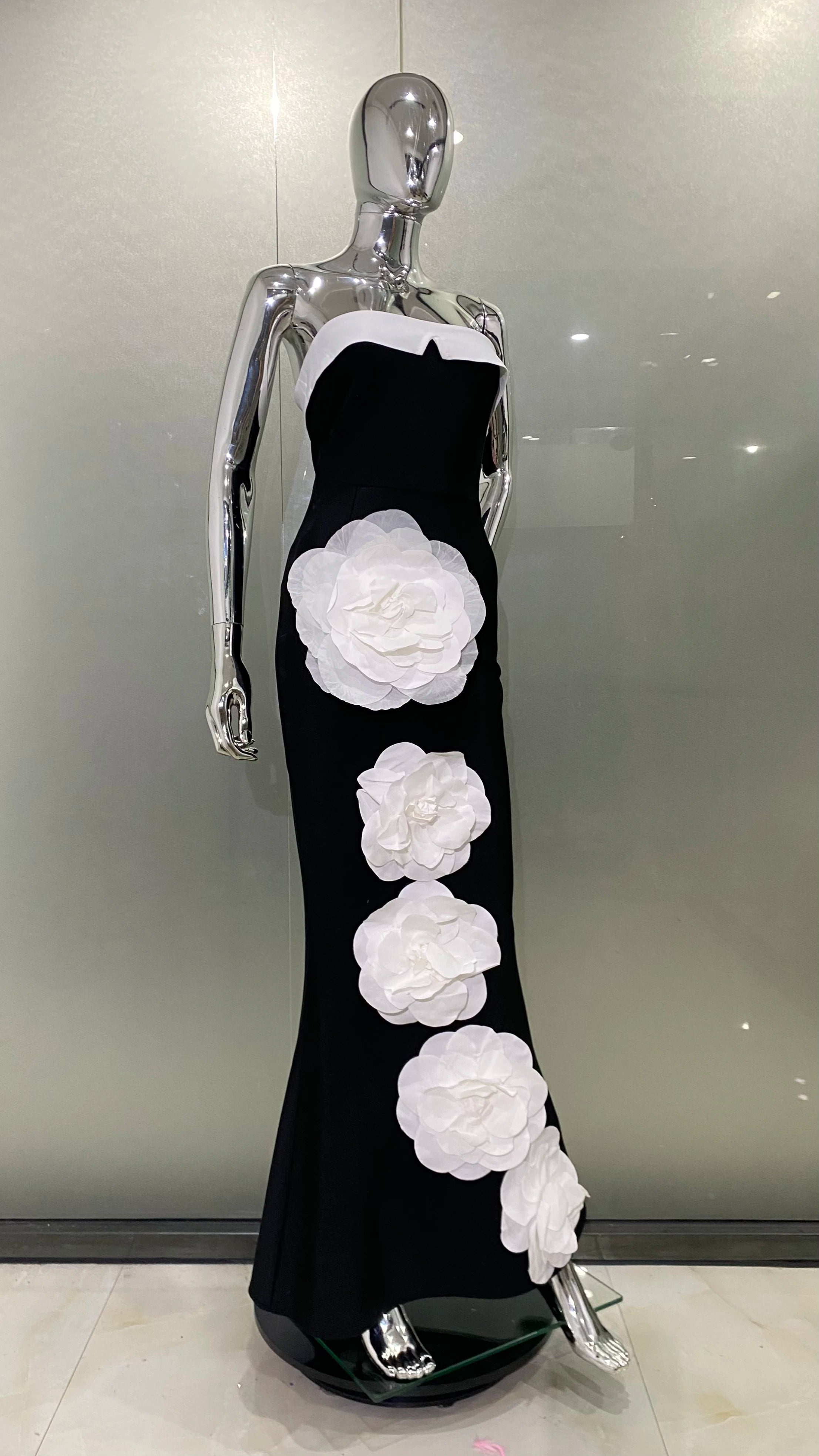 Women Sexy Strapless Bodycon Long Bandage Dress White Florals Elegant Evening Party Celebrate Birthday Dress