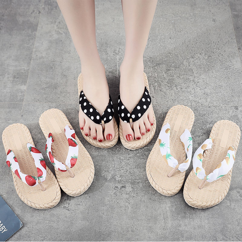 Summer Women's Slippers, Fashionable and Versatile Shopping Traveling Beach Herringbone Flat Sandals