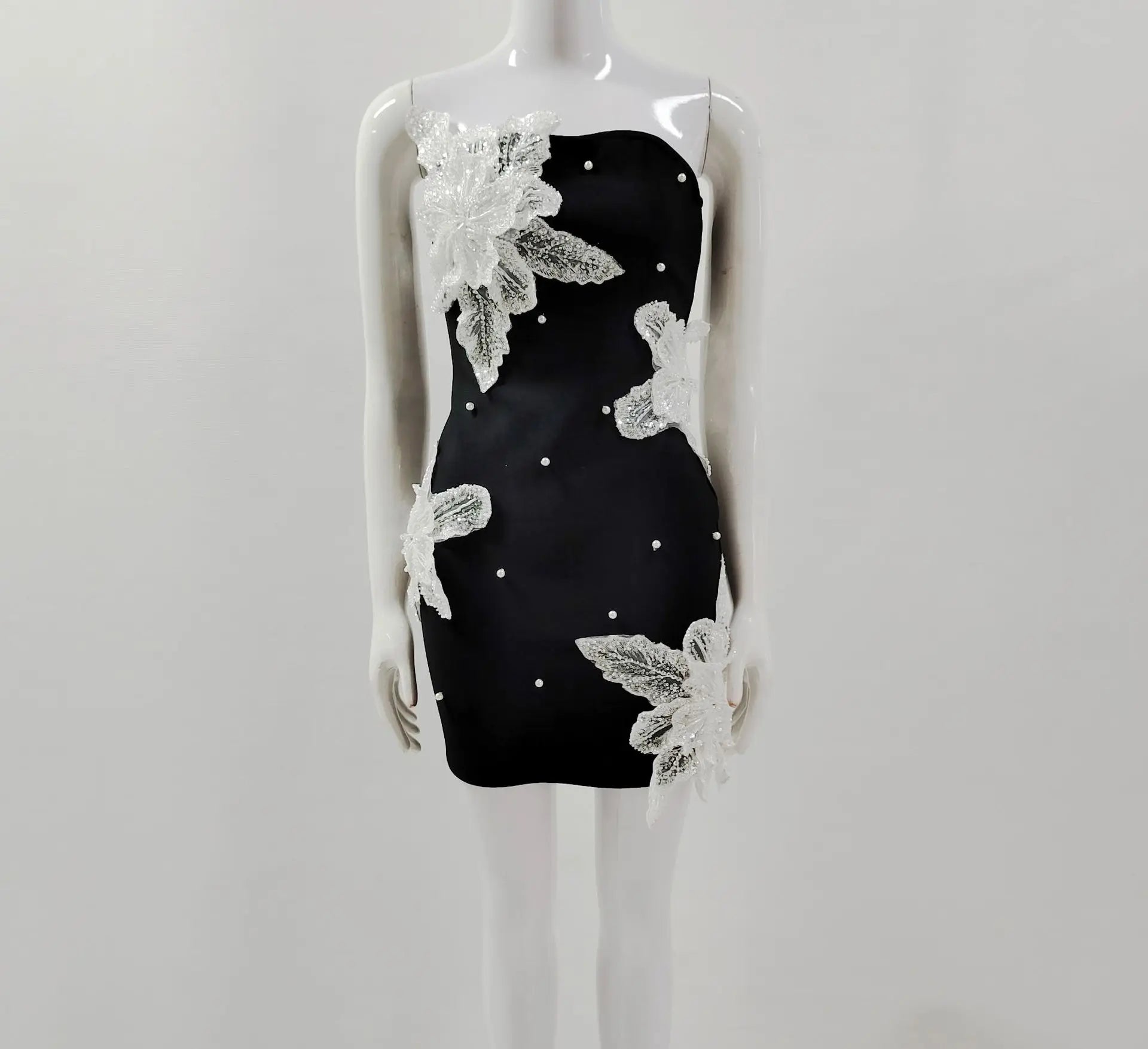 2024 New Fashion Women Sexy Strapless Beading Florals Bodycon Mini Dress Elegant Evening Party Celebrate Birthday Dress