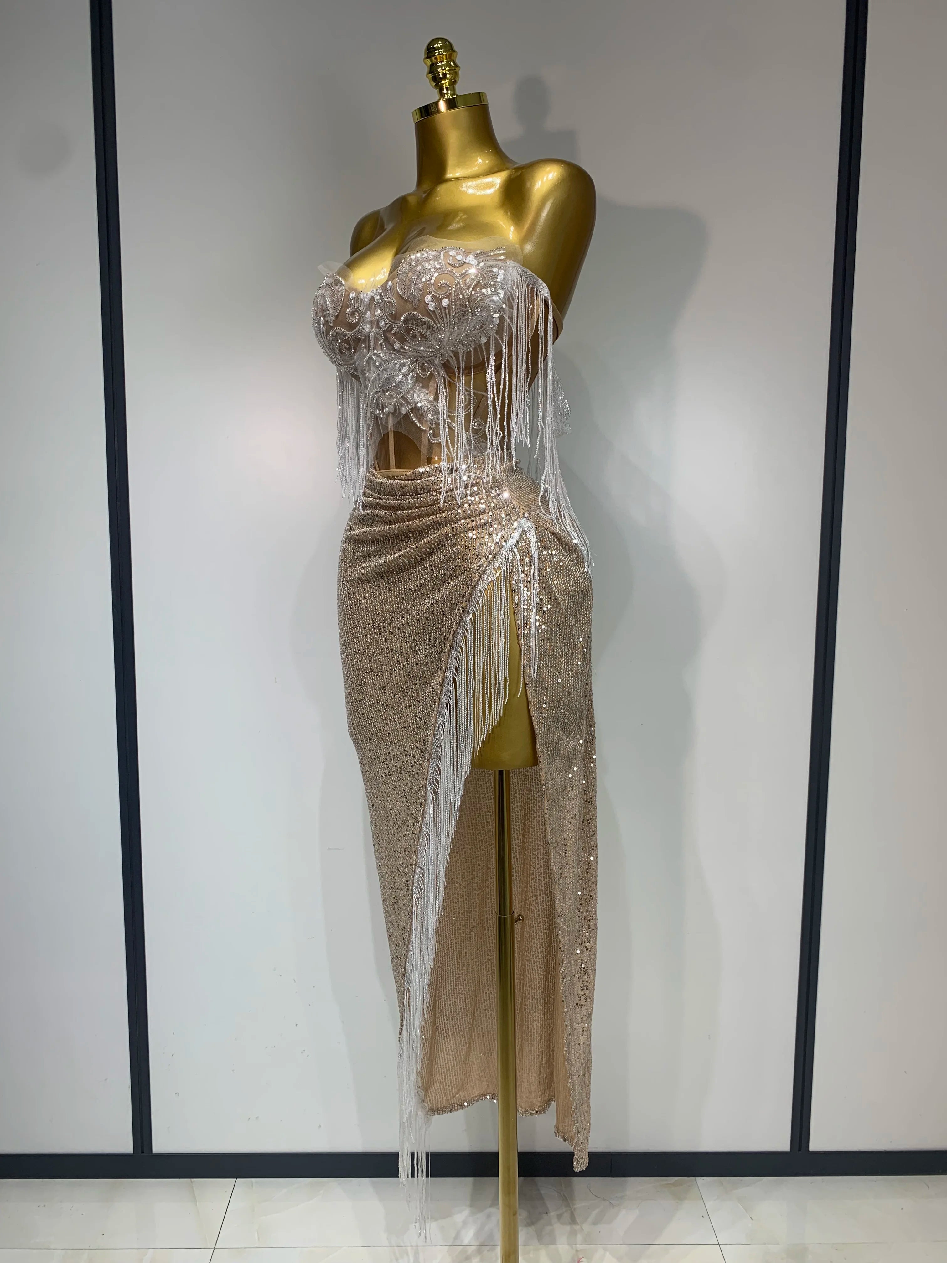 Women Sexy Singer Performan Costume Nightclub Girl Sparkly Sequin Tassel Two Piece Set 2025 Evening Party Luxury Birthday Outfit