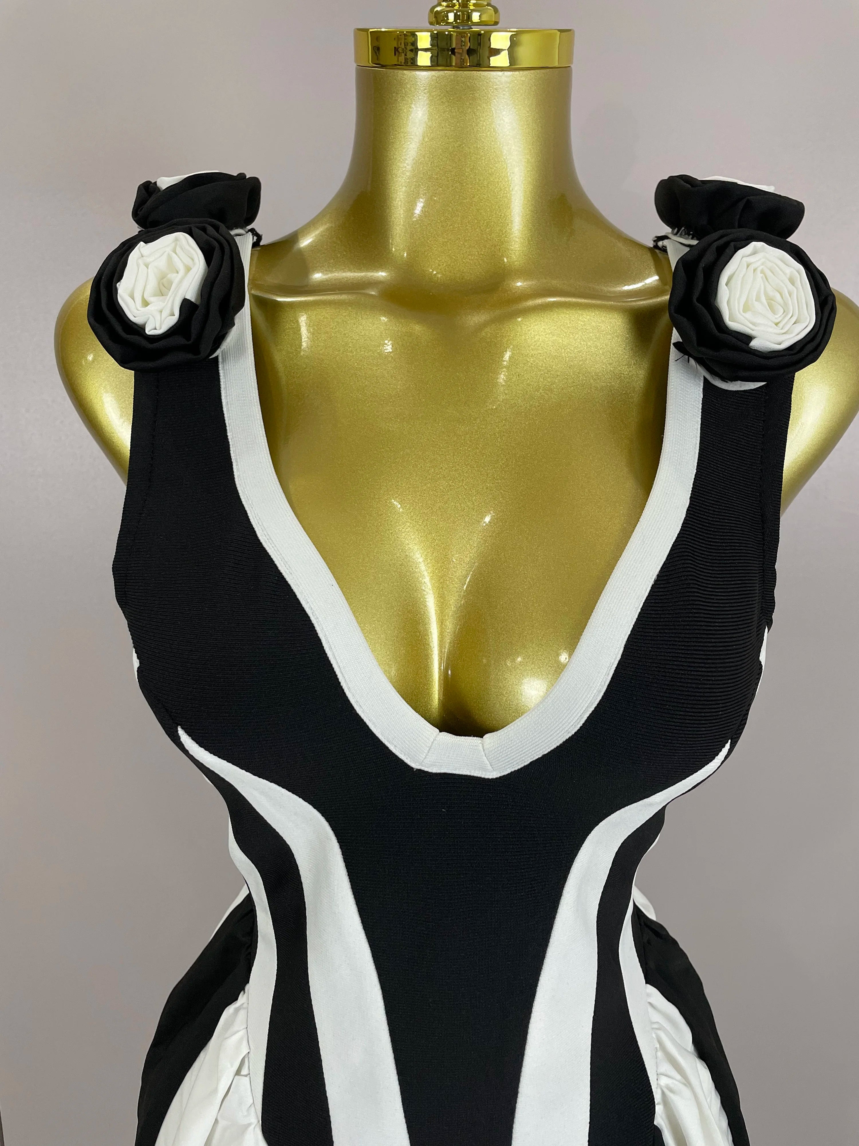 Sexy Black White Flower Stripe High fork Sleeveless Bandage Long Dress 2025 New Women Vacation Party Elegangt Party Club Dresses