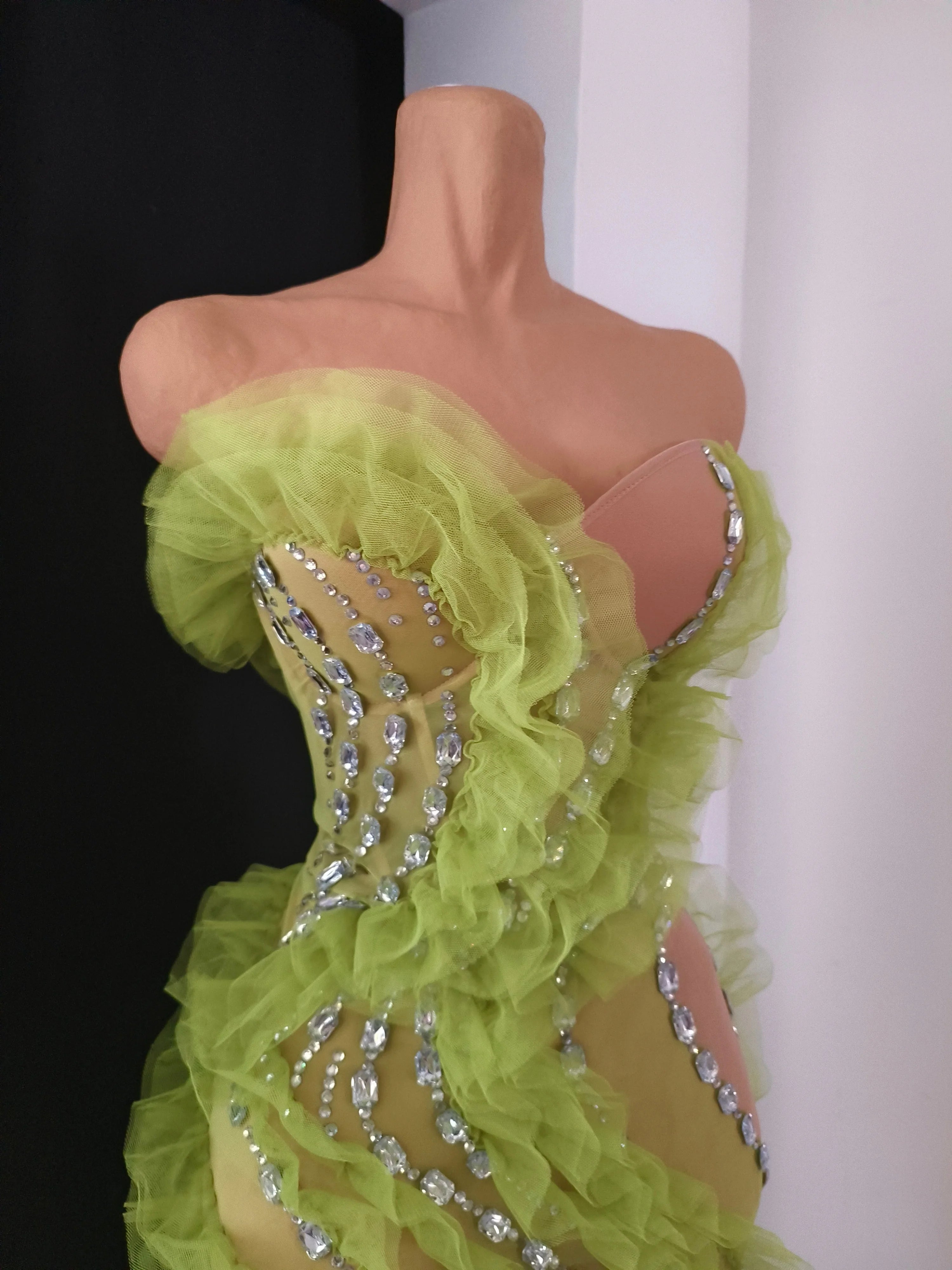 Sparkly Green Sheer Mesh Flowy Ruffle Crystal Rhinestone Dress Slim-fit Nightclub Party Stage Performance Clubwear Outfit