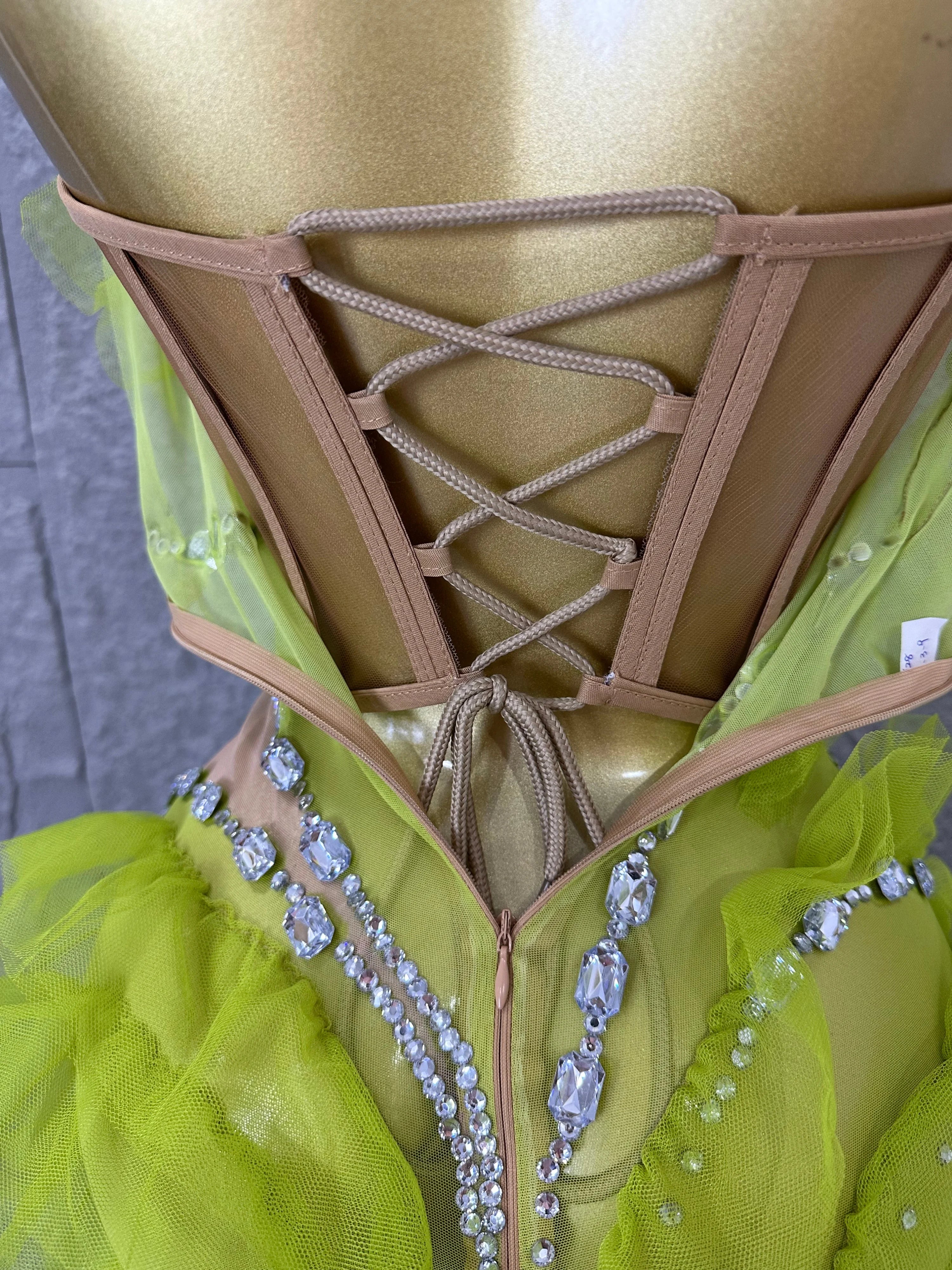 Luxury Green Sheer Mesh Ruffle Dress Neck Crystal Rhinestone Trim Cut Out Slim Fit Evening Wedding Guest Cocktail Party Dress