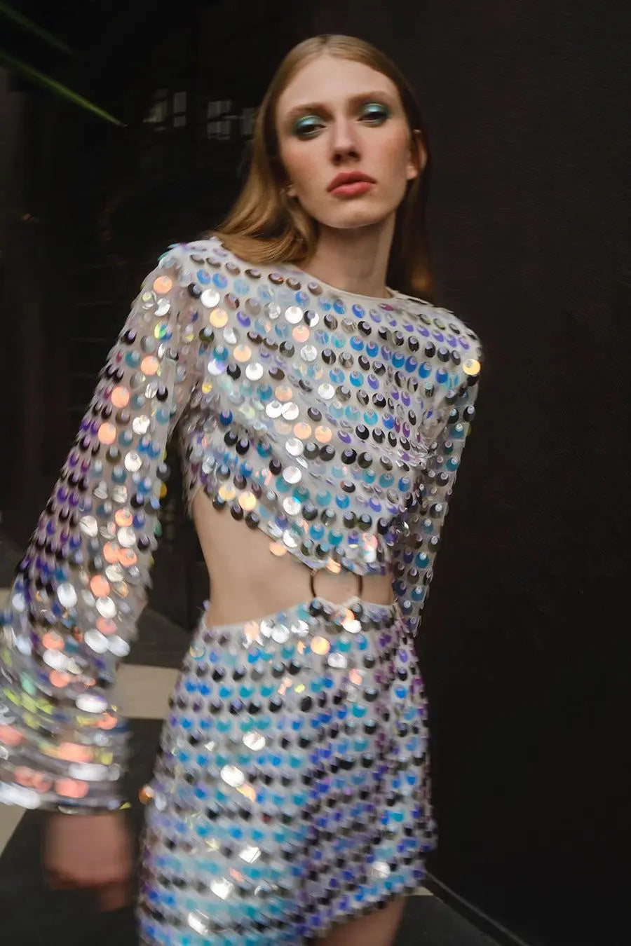 Sequins Hollow Out Mini Dress Woman Fashion Long Flare Sleeve Slim Glitter Dresses High Street Evening Party Club Mini Vestido Sliver