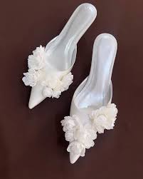 Multi Flower Wedding Sandals Satin Pointed Toe White Pull On High Heel Solid Slip On Blossom Shallow Outdoor Dress Party Mules