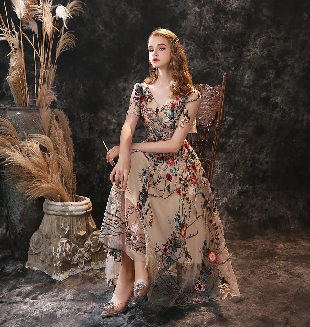 Floral Fancy Tea Length Evening Dresses with Short Sleeves Sexy V Neck Embroidery Flower Prom Gown