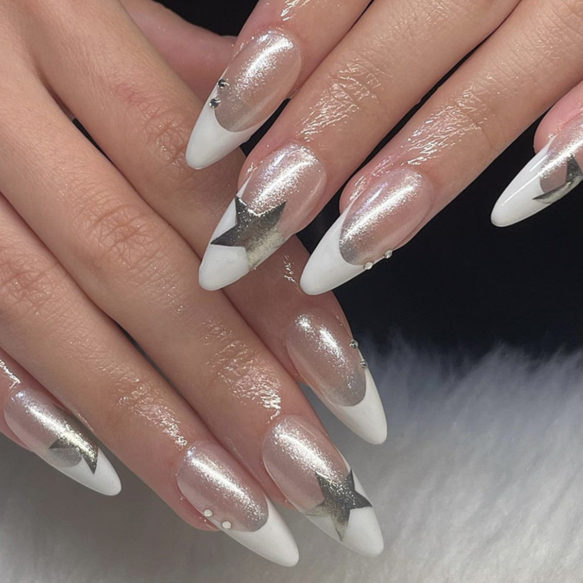 Wearable Silver Stripes Y2k False Nails Long Almond Round Fashion Nail Tips Press On With Silver Beads Designs Fake Nails Art style 6