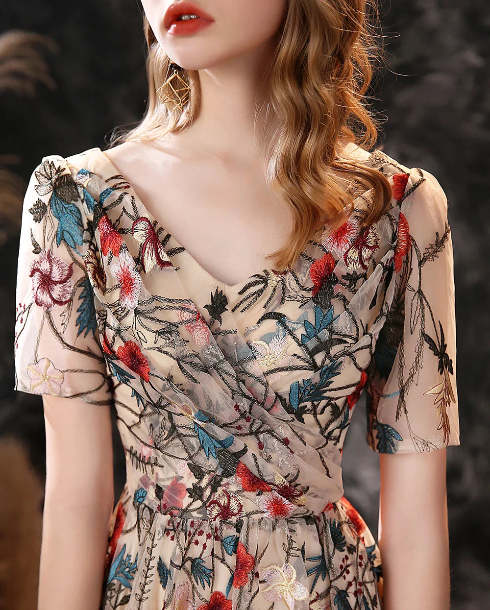 Floral Fancy Tea Length Evening Dresses with Short Sleeves Sexy V Neck Embroidery Flower Prom Gown