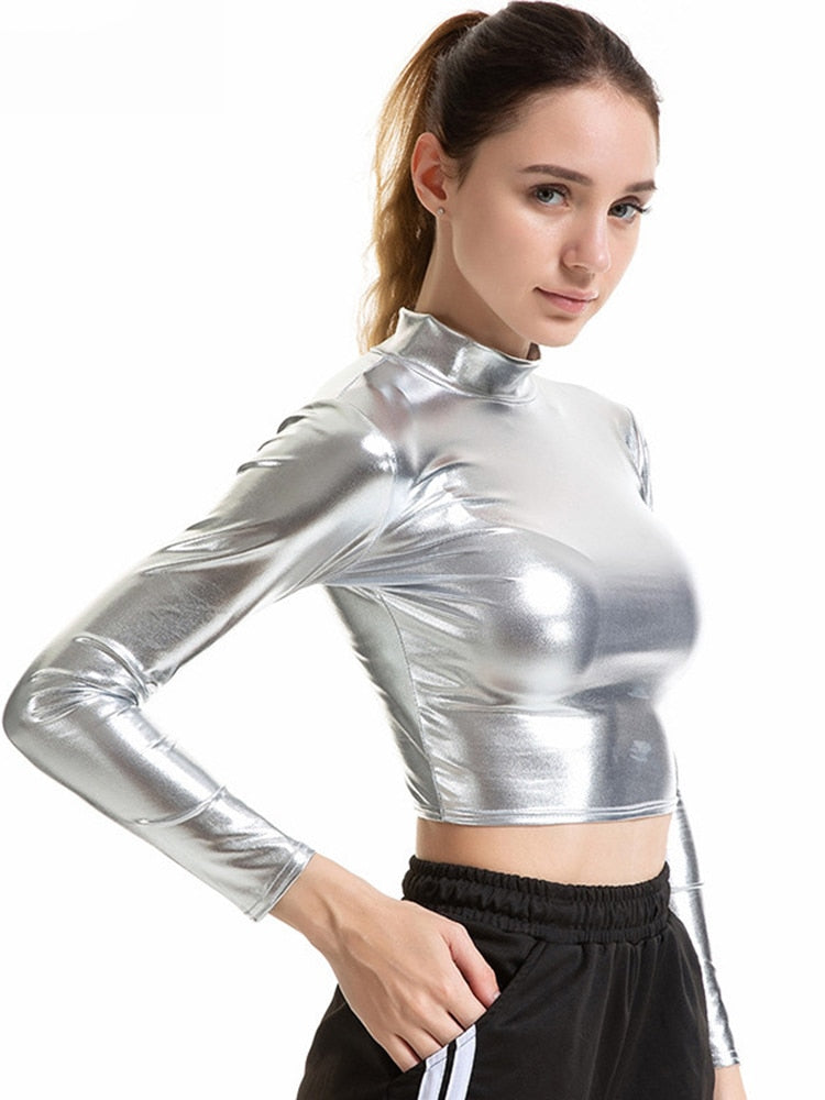 PU ショートトップ女性光沢のあるレザートップハイストリートタートルネックダンスクラブウェア長袖トップスゴールドシルバー衣装 Tシャツ