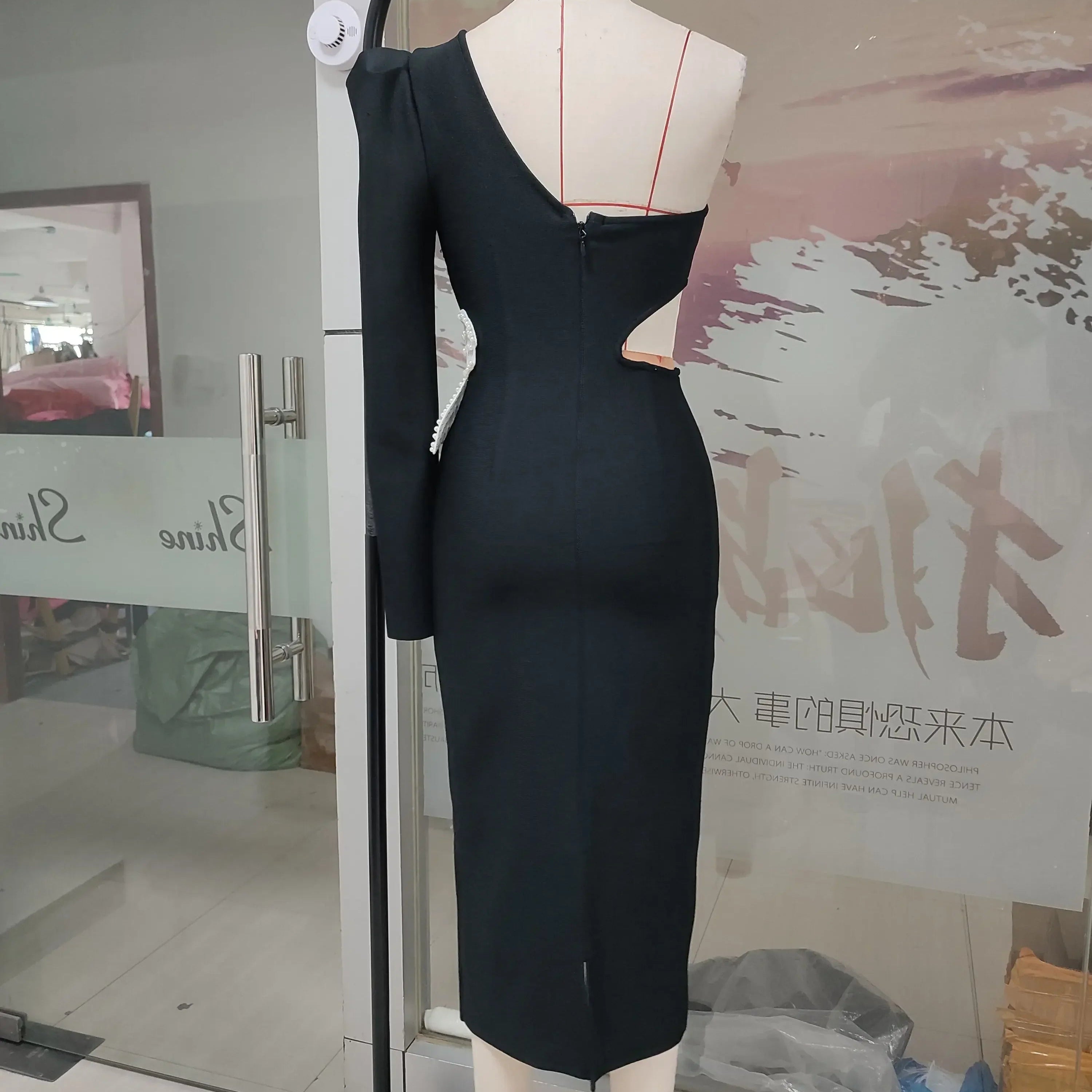 2023 Autumn New Women's Sexy One Shoulder Long Sleeve Hollow Out Flower Bandage Midi Dress Bodycon Celebrity Party Evening Dress