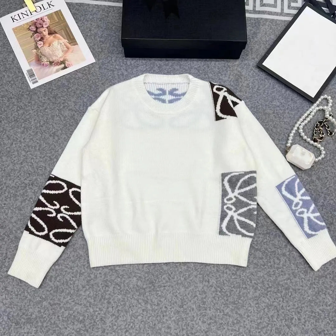 2024 Autumn Winter Knit Korean Loose Pullover Sweatshirts Chic Tops White Long Sleeve V-neck Knitted Sweater Women's Sweaters
