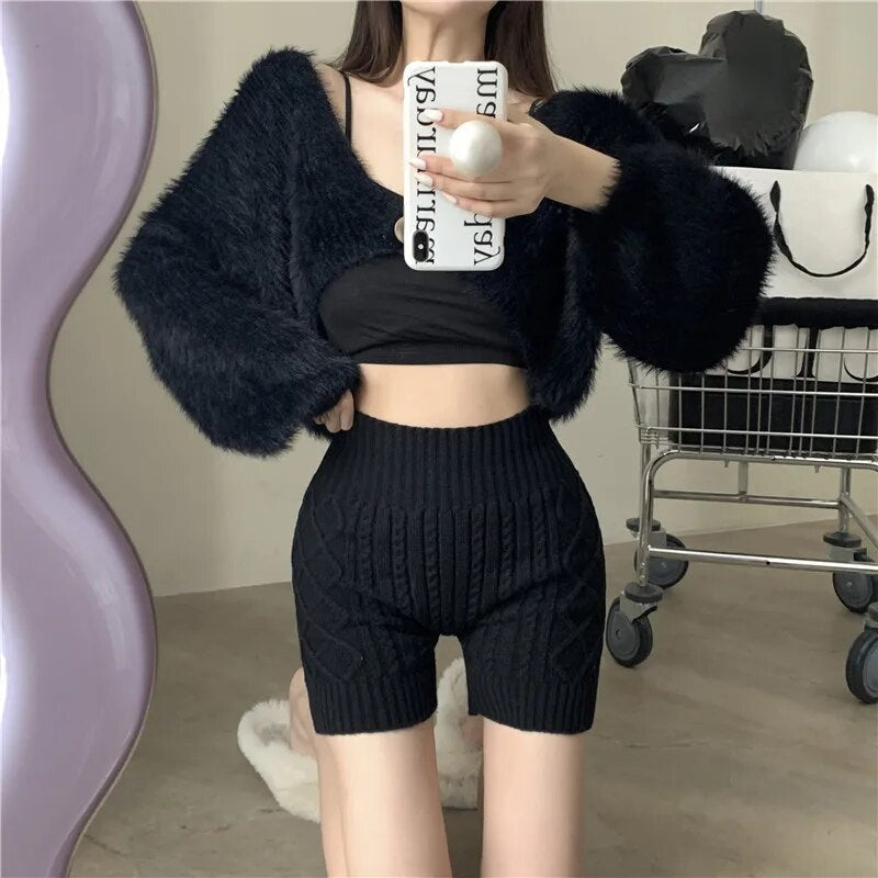 2024 Knitted Warm Safety Short Women Autumn Skinny Bottoming Shorts Woman Winter High Waist Hip Lifting Anti-Glare Shorts