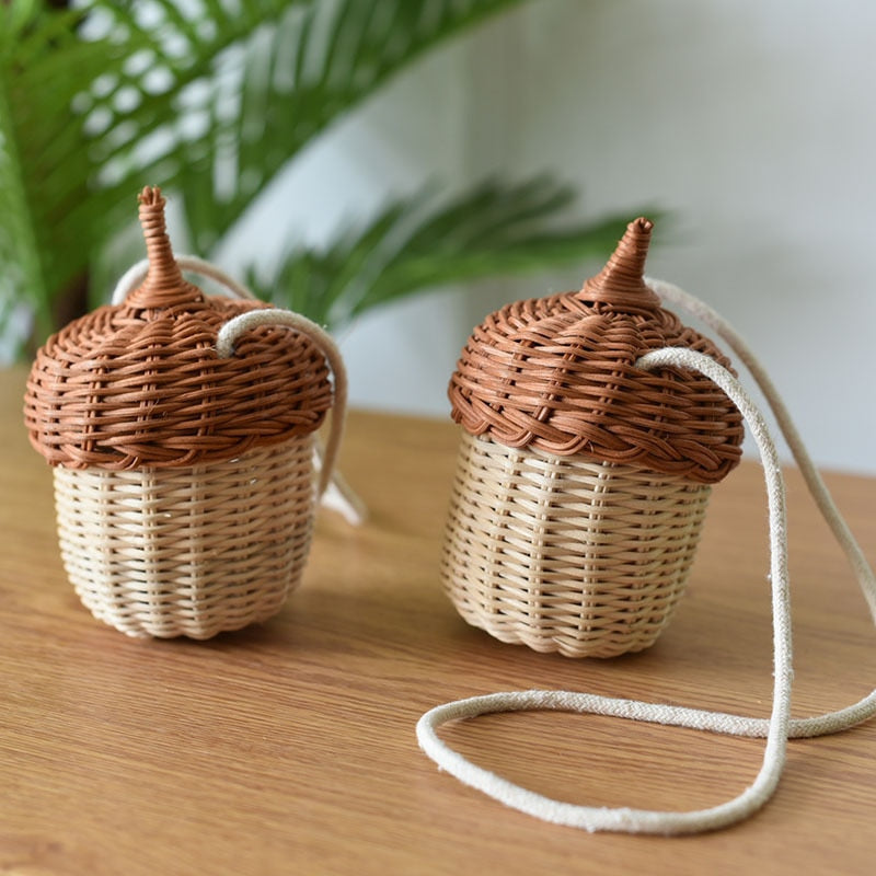 2024 New Acorn-shaped Storage Basket Hand-woven Round Rattan Bag Bucket Tropical Beach Style Woven Shoulder Bag Photo Props
