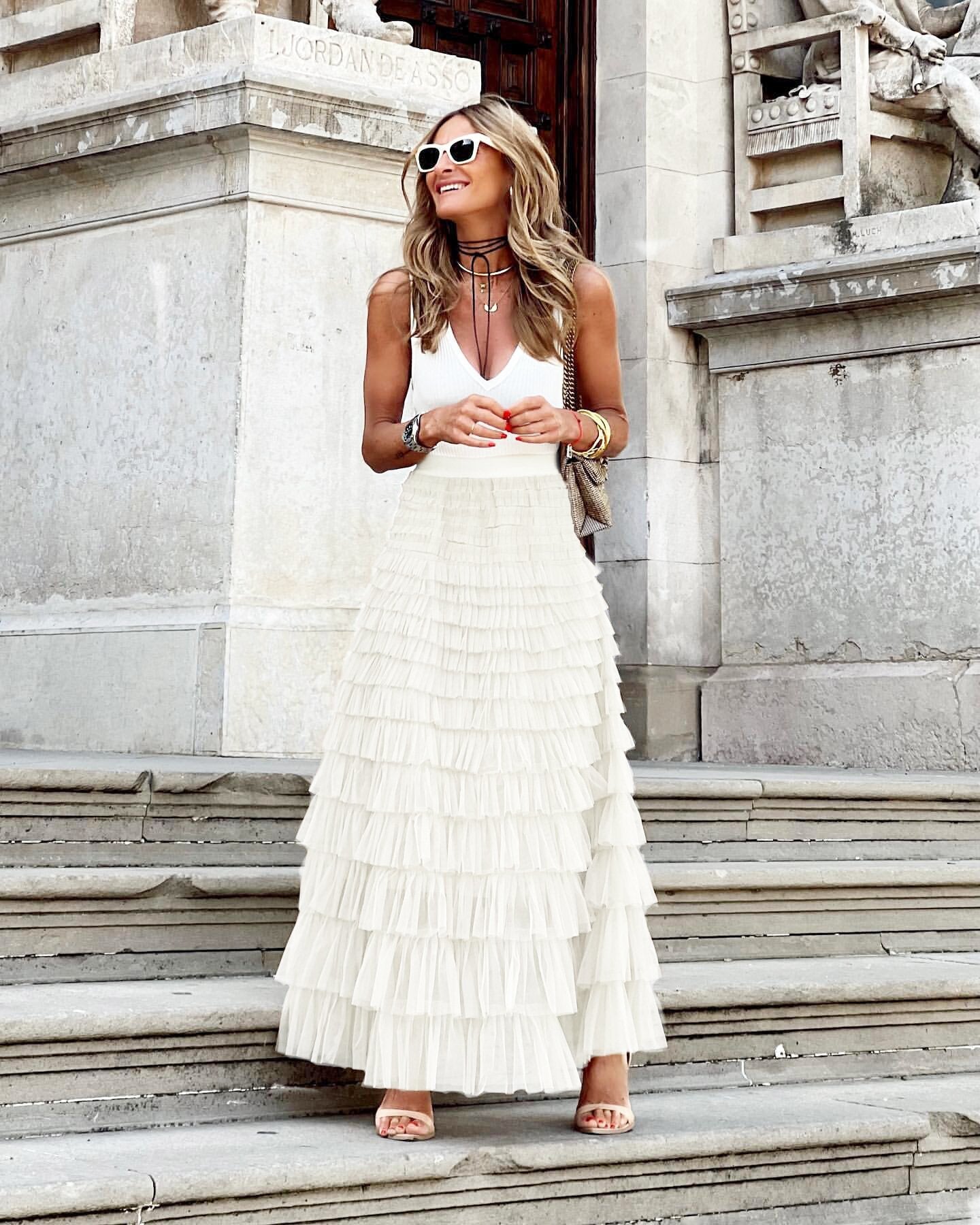 25 Chic and Easy Maxi Skirt Outfits in 2024 Every Woman Should Try