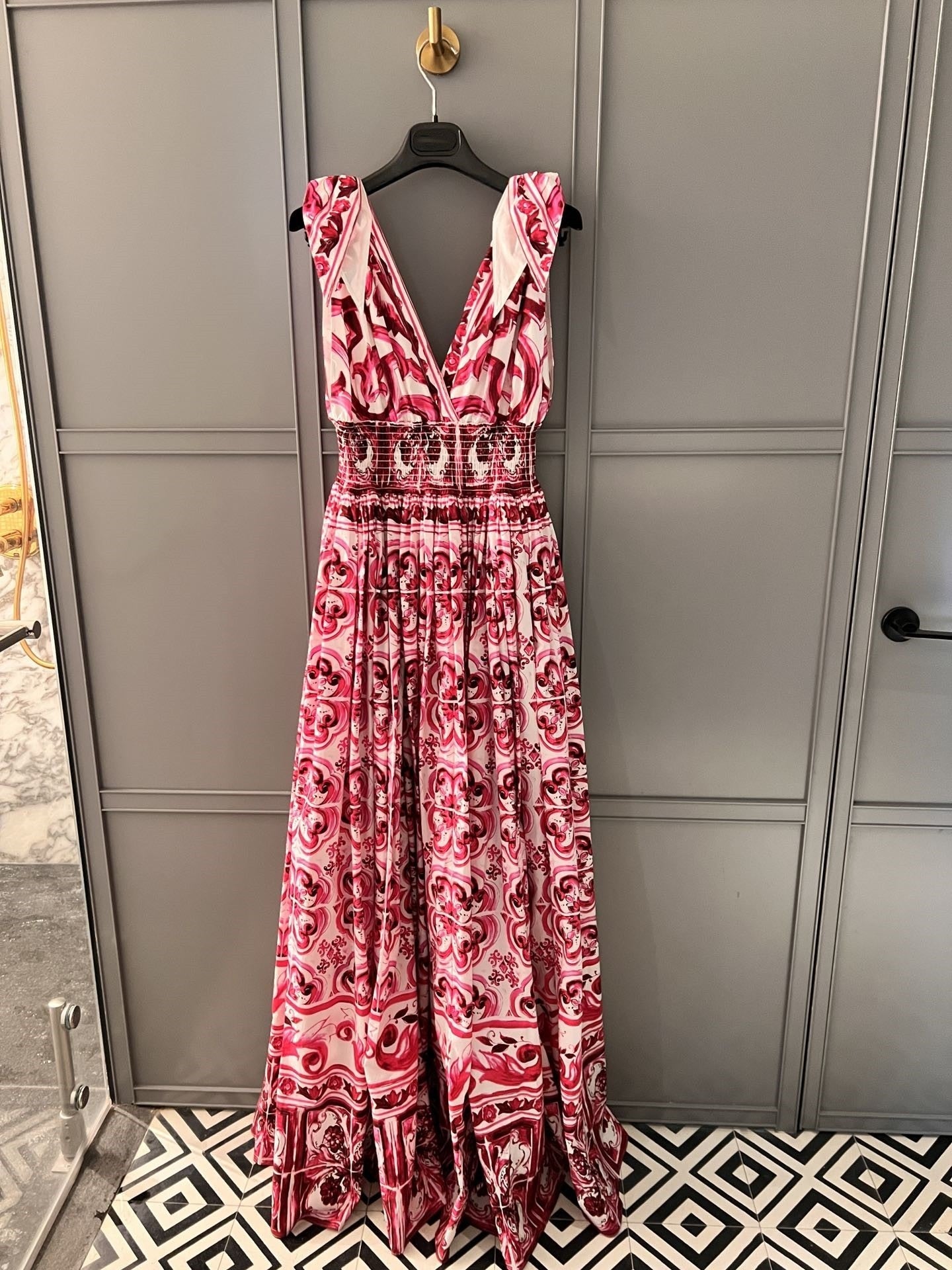 2024 Summer Cotton Print Deep V-Neck Sleeveless Strap A-line Waist Wrap Large Hem Long Dress woman maxi skirt Burgundy