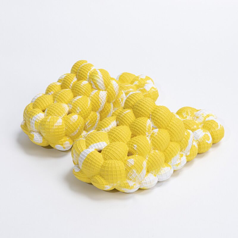 2024 Women Fashion Personality Indoor Bathroom Bubble Slides With Charms Men Lady Beach Thick Sole Massage Slippers