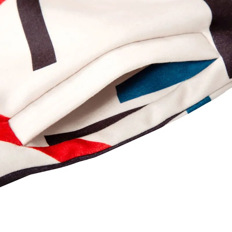 2024 Women's Fashion New Autumn and Winter Windbreakers Casual Loose Temperament Retro Print White Long Plush Ladies Coat