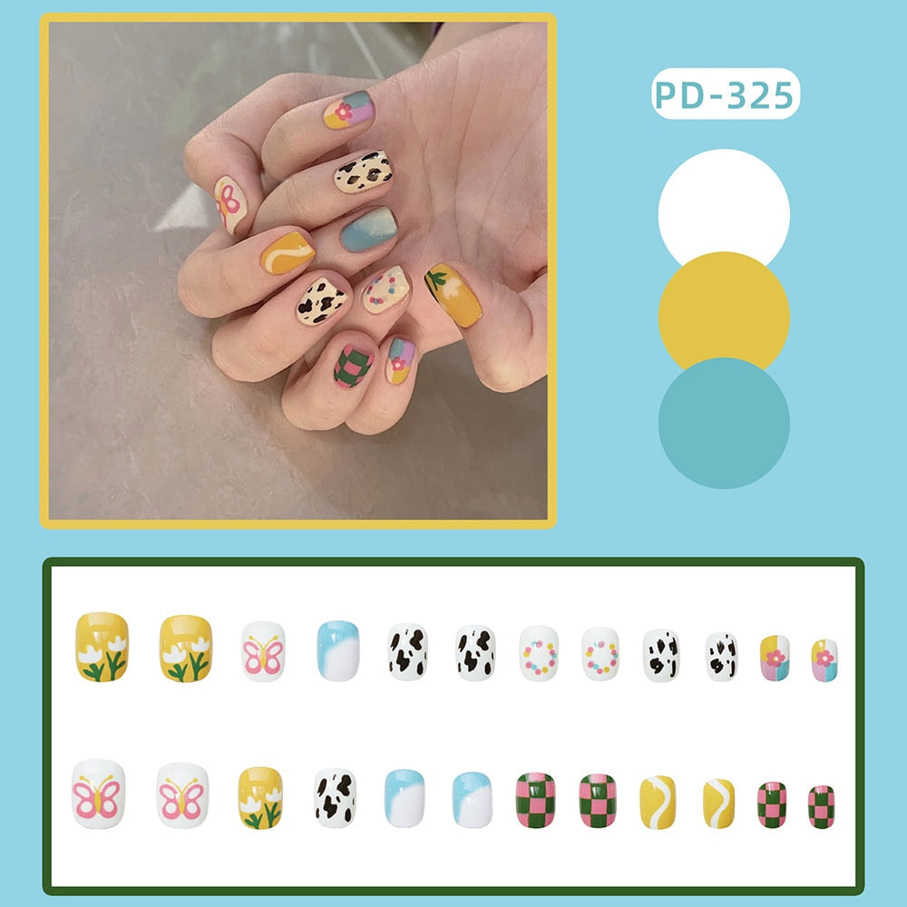 24PCS Fake Nail Patch Cute Short Cow Butterfly Printed False Nail Full Finished for Girl Nail Art Tips Press On Nail Wearable 704151