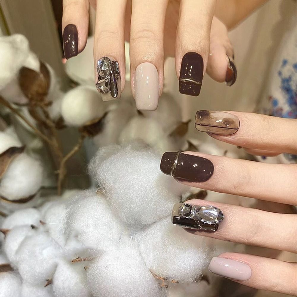 24Pcs False Nails Black French Square Head Striped Rhinestone Manicure Full Cover Nail Tips Detachable Fake Nails Press on Nails BB4