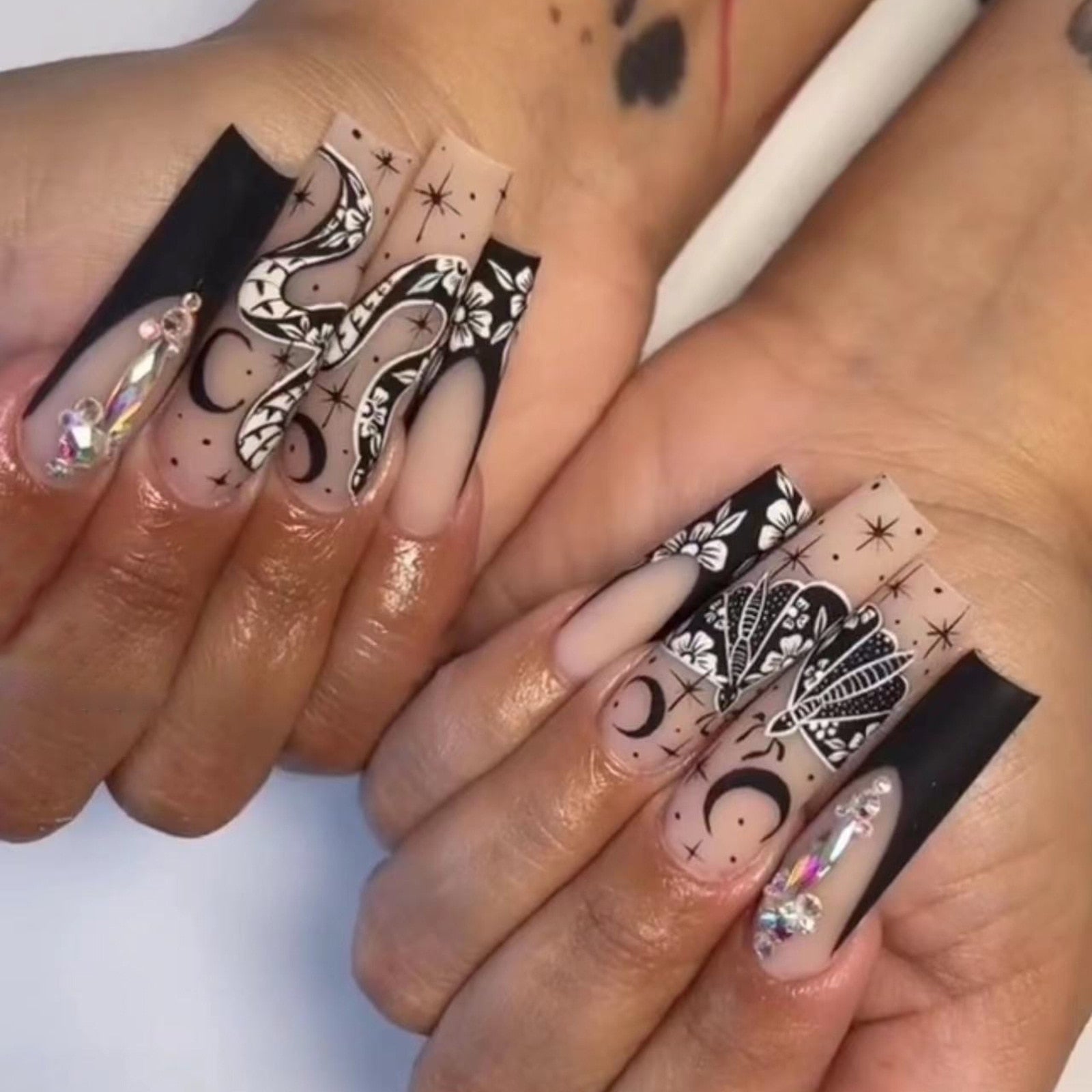 24Pcs False Nails Rhinestone Glitter Marble Grain Design Fake Fingernails Long Ballet Wearable Acrylic Full Cover Press on Nails CJ-07