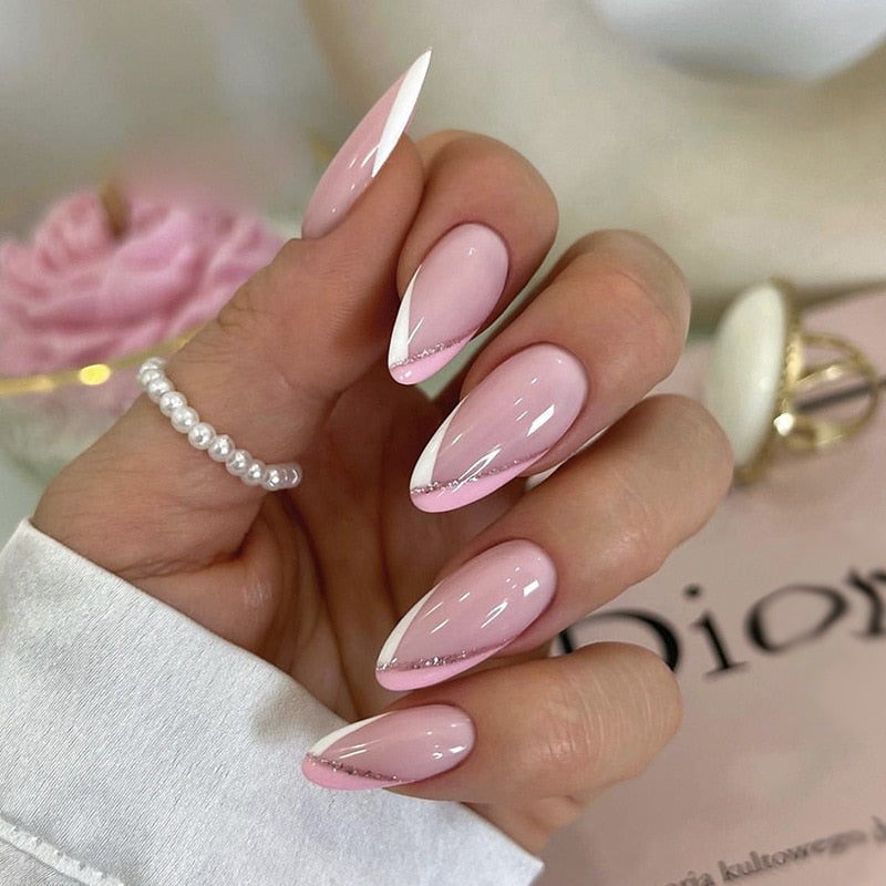 24Pcs Pink Round Head Almond Fake Nails with Heart Shape Rhinestone Wearable Ballerina False Nail Tips Full Cover Press on Nail 2563