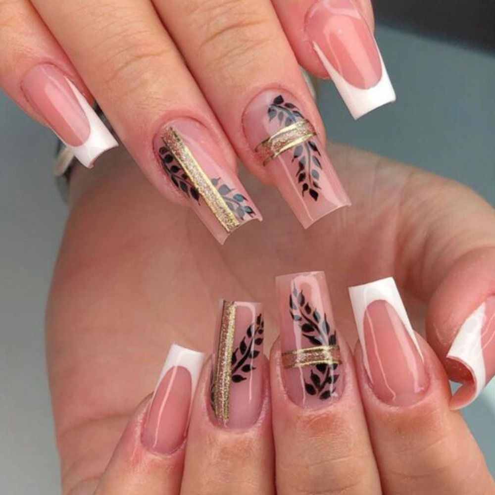 24Pcs Rose Red Black Contrast Color False Nails Coconut Tree Pearl White French Fake Nails Ballerina Coffin Manicure Tool 32