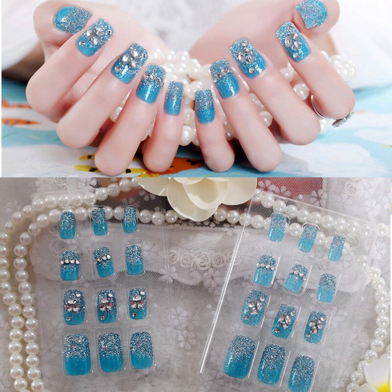 24Pcs/Set Fake Nails Press on Girls Finger Beauty False Nail Art Tips Bright Shining 3D Diamond Full Cover French Nail Art Tips AL05