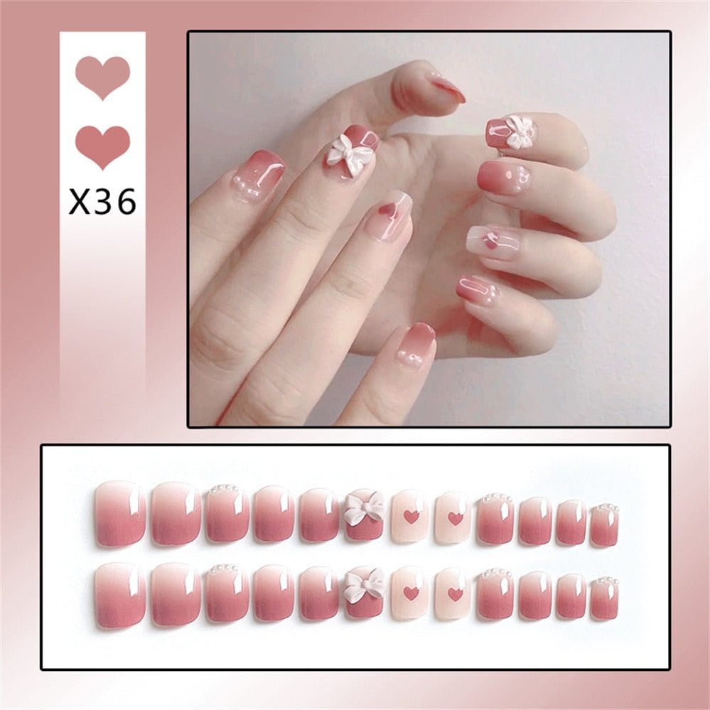 24Ps Childlike Fake Nails With Glue Cute Kawaii Personality Stick On Nails False Girls Short Press On Nail Art DIY Manicure Tool Nails With Glue X36
