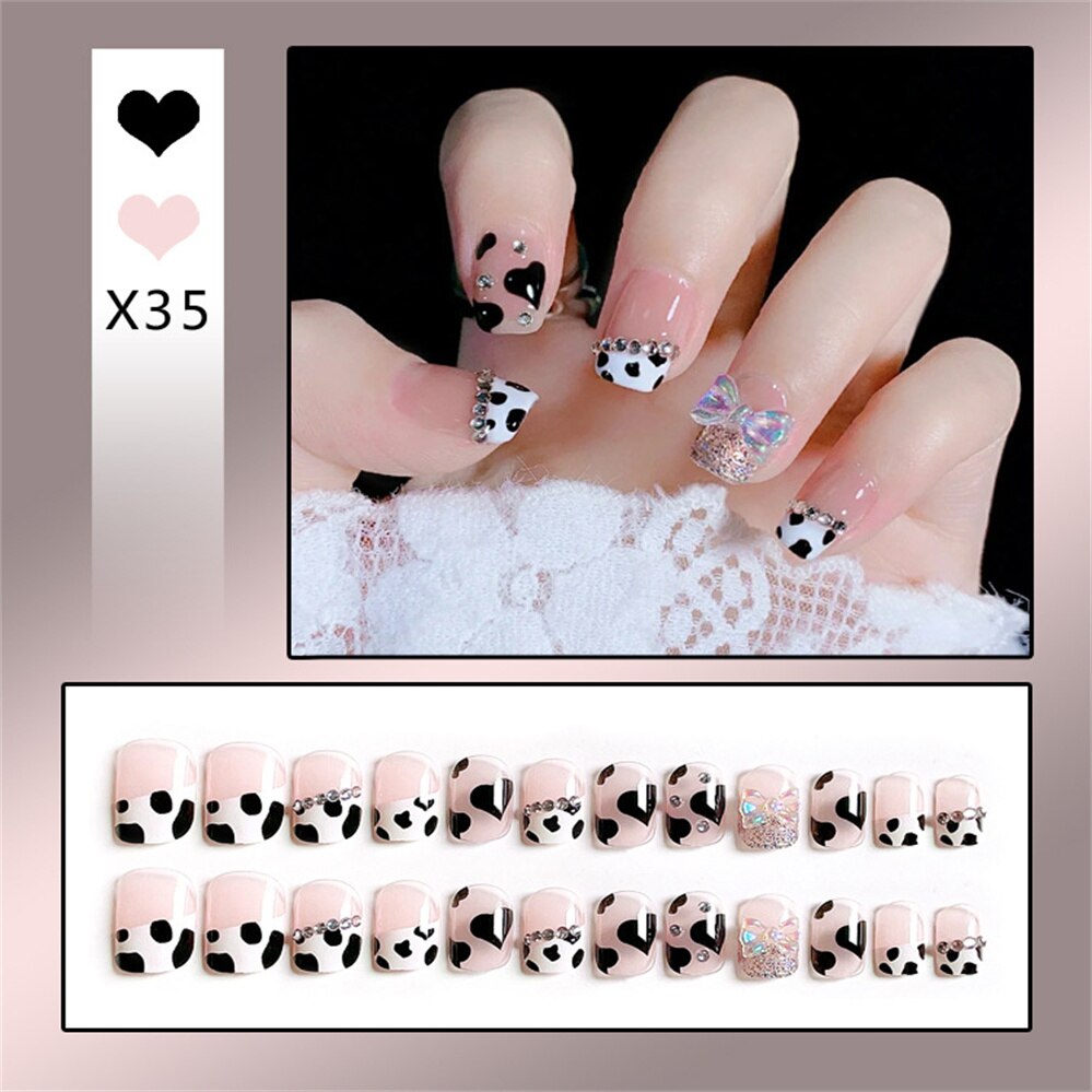 24Ps Childlike Fake Nails With Glue Cute Kawaii Personality Stick On Nails False Girls Short Press On Nail Art DIY Manicure Tool Nails With Glue X35