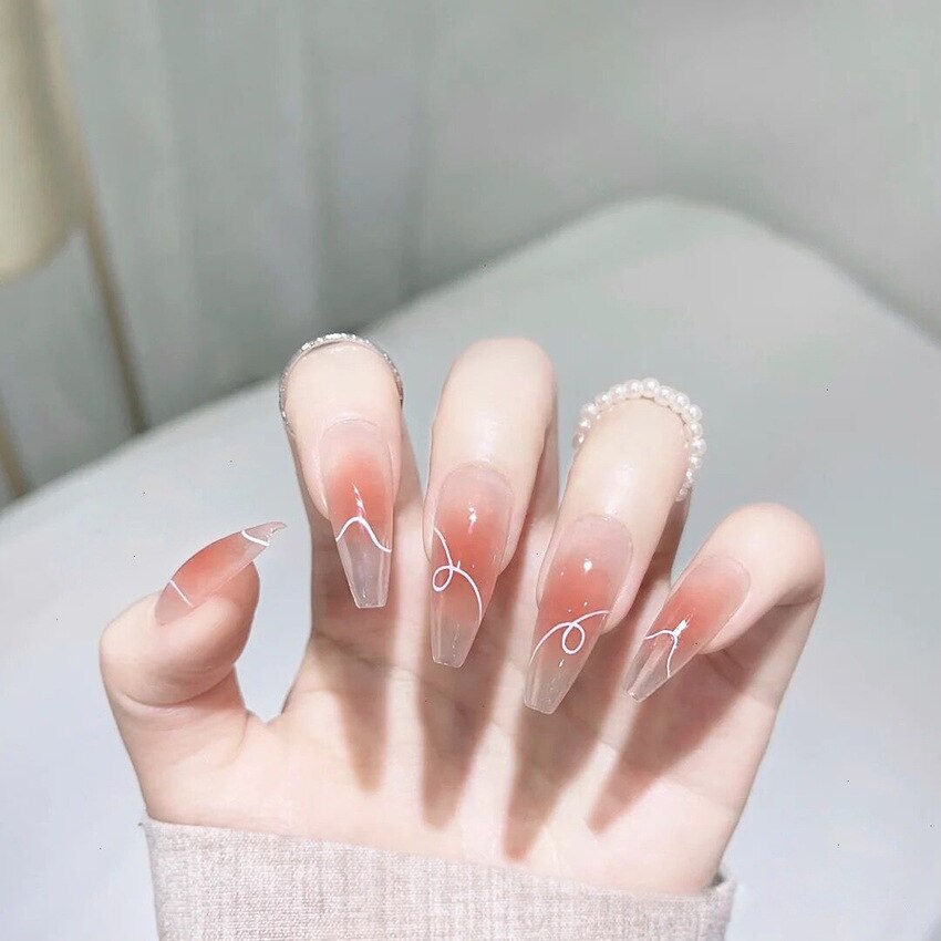24Ps Childlike Fake Nails With Glue Cute Kawaii Personality Stick On Nails False Girls Short Press On Nail Art DIY Manicure Tool Nails With Glue Y46