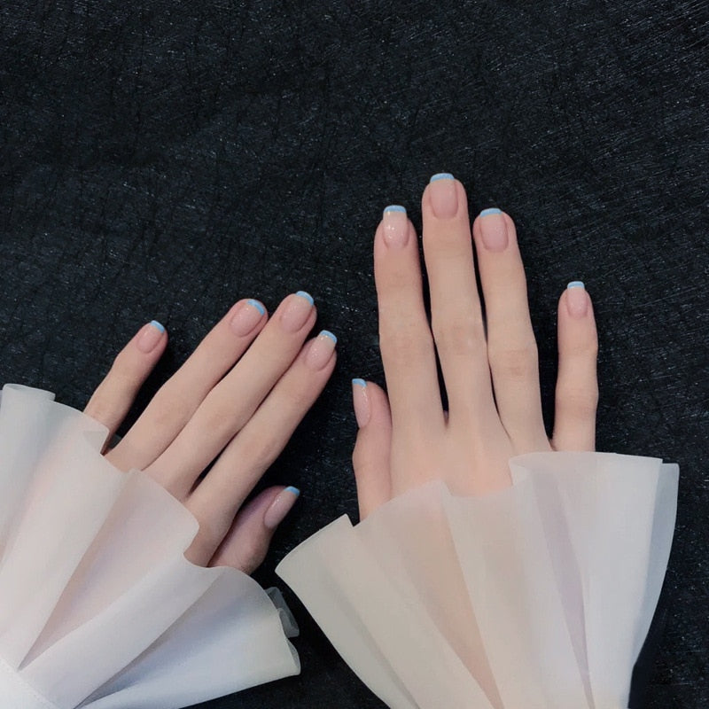 24Ps Childlike Fake Nails With Glue Cute Kawaii Personality Stick On Nails False Girls Short Press On Nail Art DIY Manicure Tool Nails With Glue S116