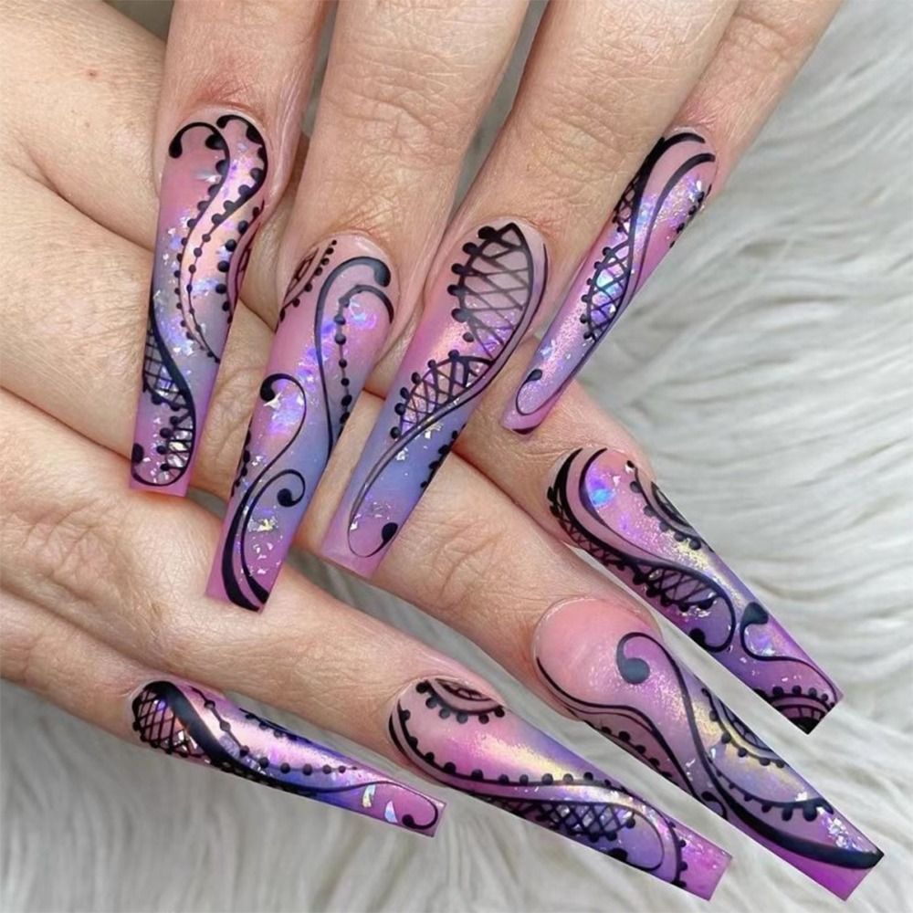 24pcs Press on Nails Punk Black White Patchwork Fire Pattern Long Coffin False Nails Ballerina Fake Nail Art Manicure Full Tips
