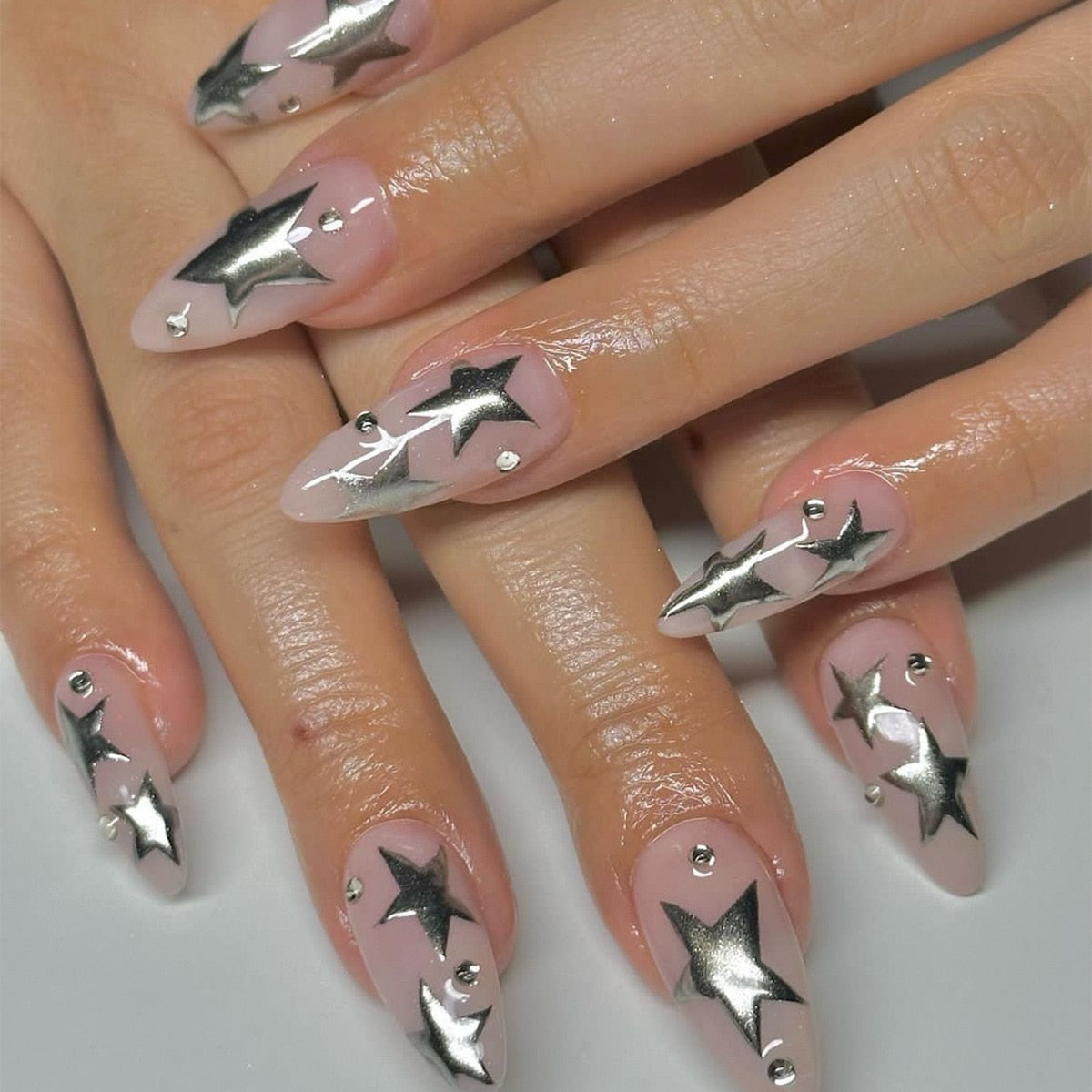 24pcs Wearable Short Round Head Sparkling French fake nails with glue Full Cover Almond Press On False Nails with Waves Stripes XY-39-71