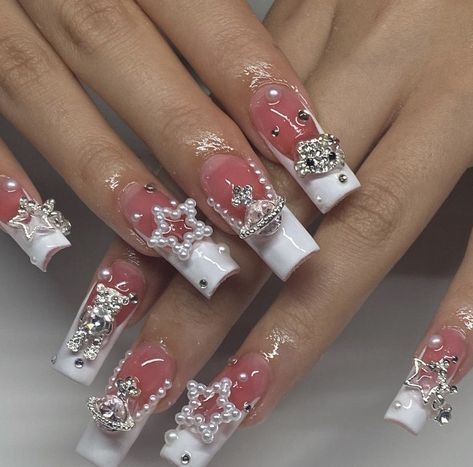 37style Sanrios Kuromi Hello Kitty My Melody Anime Y2k Europe and America Handmade Press on Nails Long Nails Design Manicure