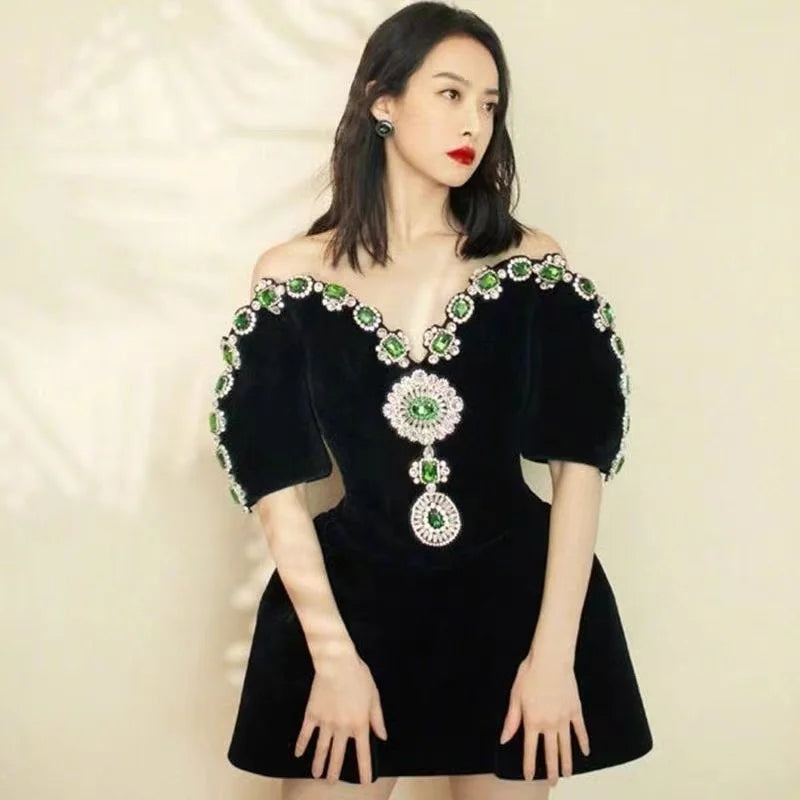 Summer Elegant black sexy strapless shoulder diamond shiny embellishments, fluffy mini party dress elegant fashion dress black