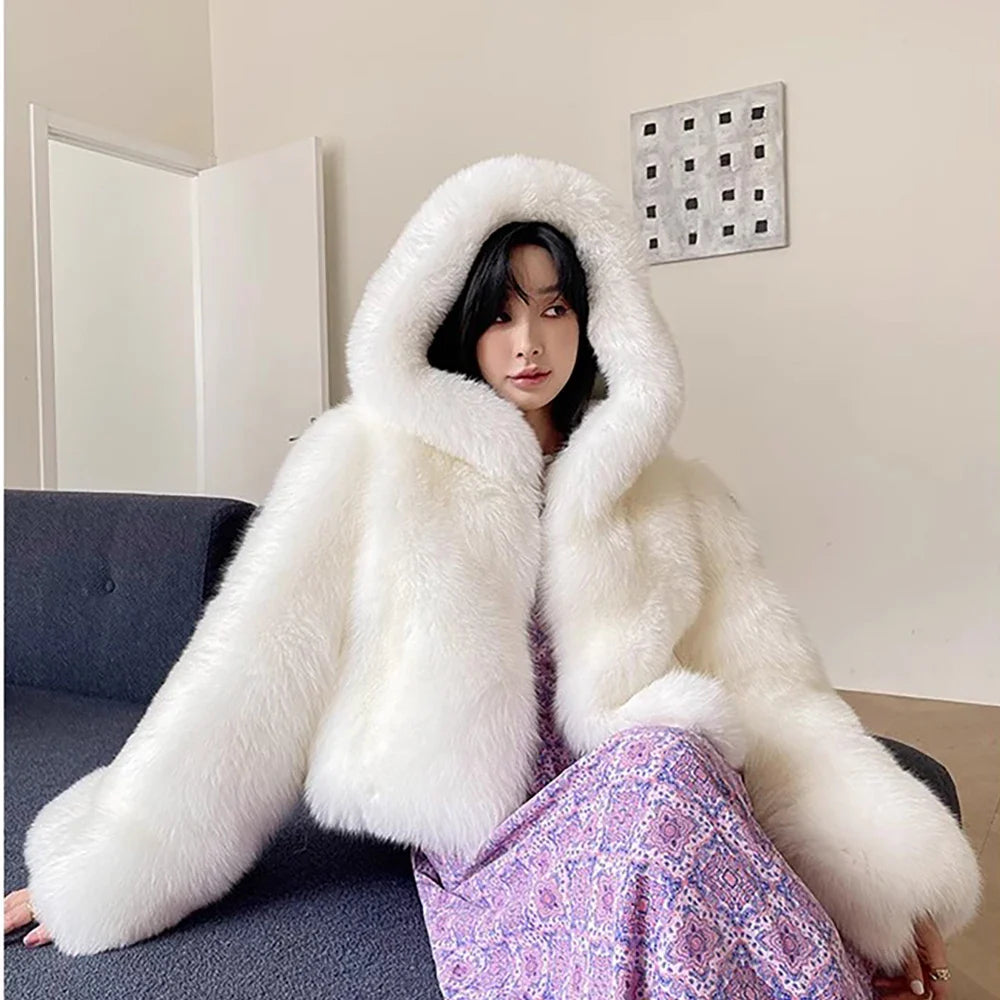 Faux fur coat for Women Luxury fur coat faux fur jackets for women faux fur Hooded coat Vintage fur coat WHITE