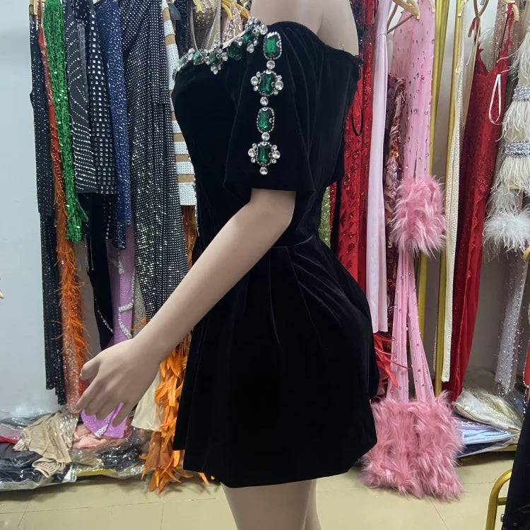 Summer Elegant black sexy strapless shoulder diamond shiny embellishments, fluffy mini party dress elegant fashion dress