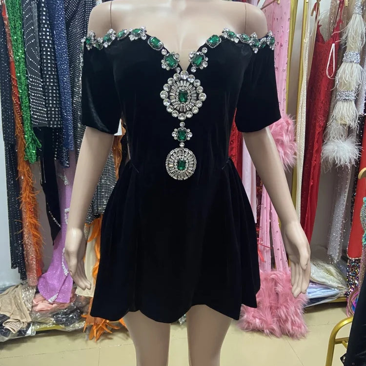 Summer Elegant black sexy strapless shoulder diamond shiny embellishments, fluffy mini party dress elegant fashion dress