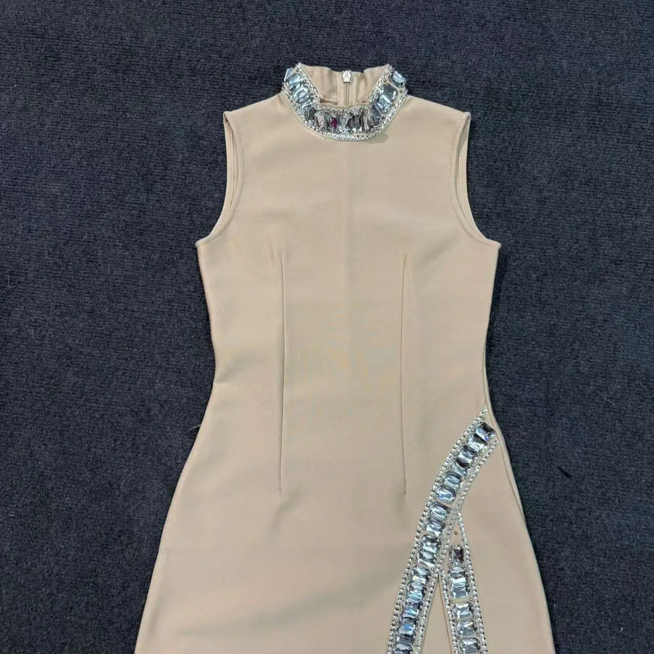 2025 Summer Women's New Black Bright Diamond Sleeveless Round Neck Slimming Bandage Dress Sexy Fashion Club Party Dress Khaki