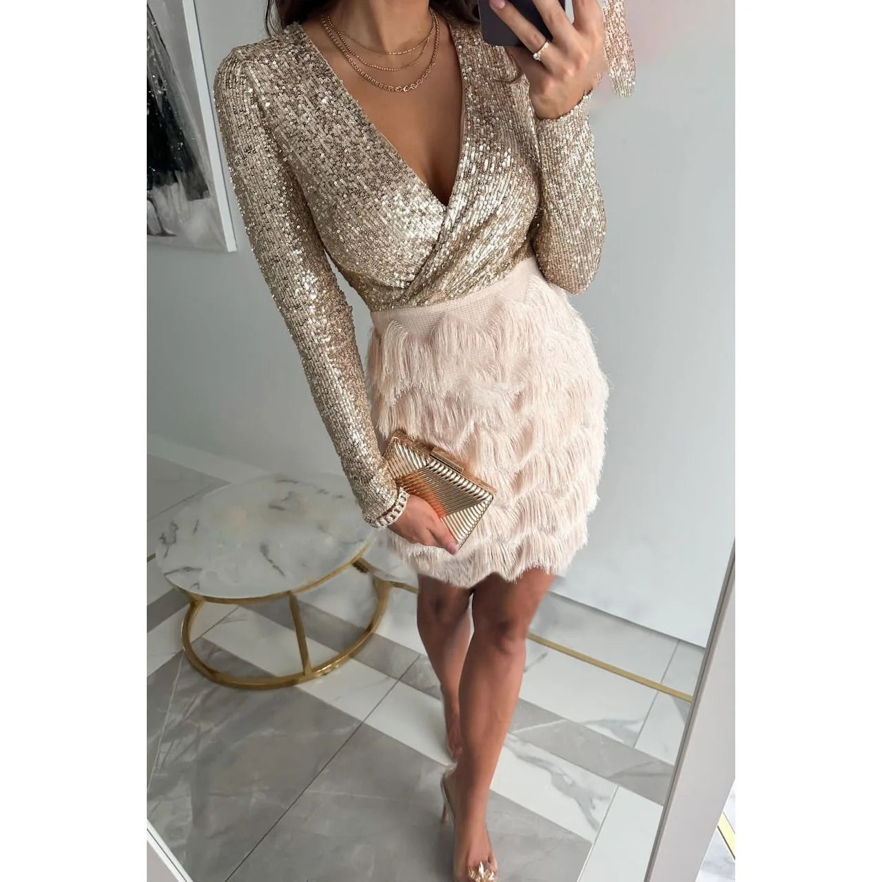 Autumn Fashion Sequin Feather Party Dress Women Sexy Luxury V-neck Sequin Feather Mini Dress Women Champagne