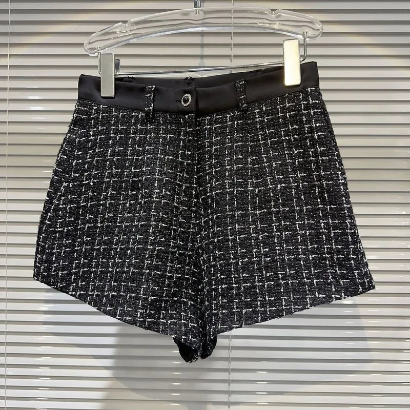 Autumn Feathers Camisole Floral Pin Plaid Jacket Slim Shorts Three Piece Set Outfits Women Black Shorts