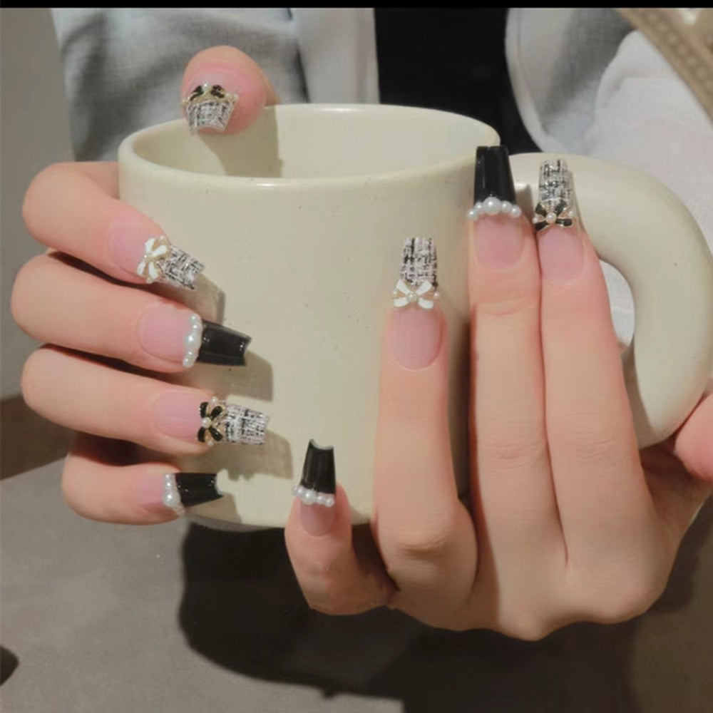 Autumn French False Nails with Butterfly Pearl Decor Bride Fake Nail Wearable Press on Nails Coffin Ballet Nail Tips for Girls