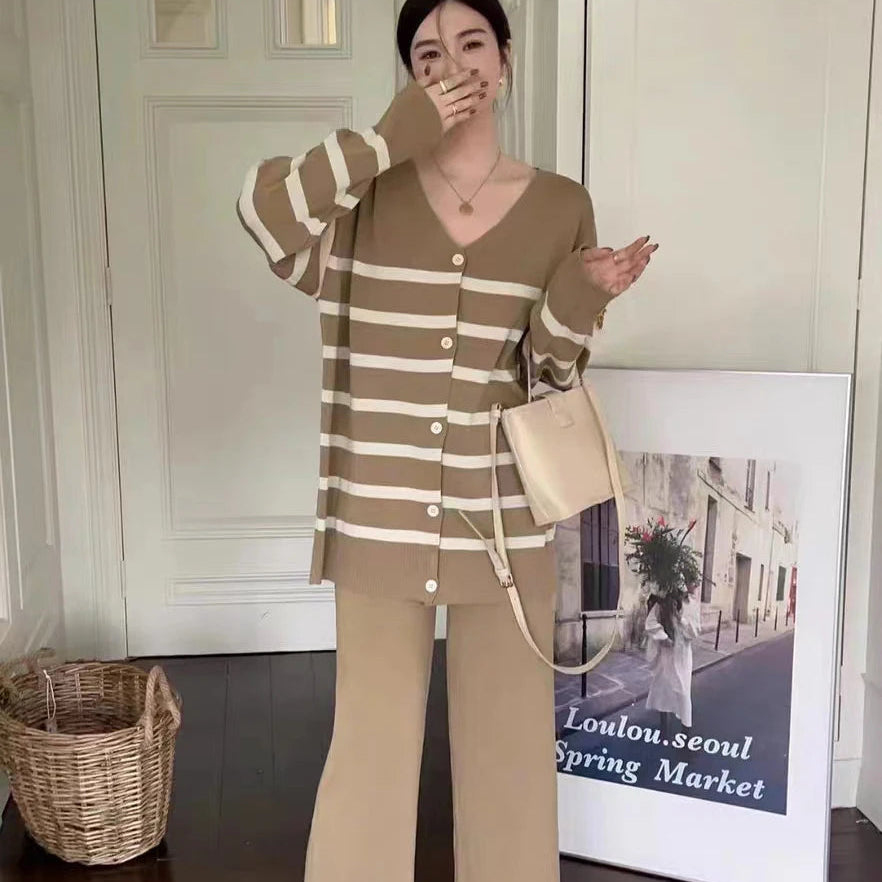 Autumn/Winter Loose Stripe Low Neck Single breasted Long Sleeve Knitwear with a Hanging High Waist Wide Leg Pant Trend Camel